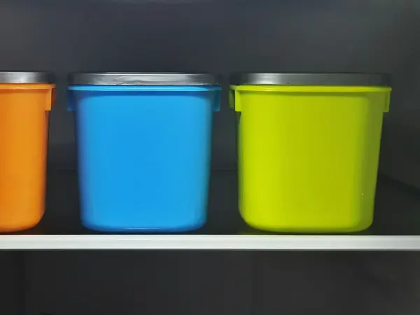 Grease containers